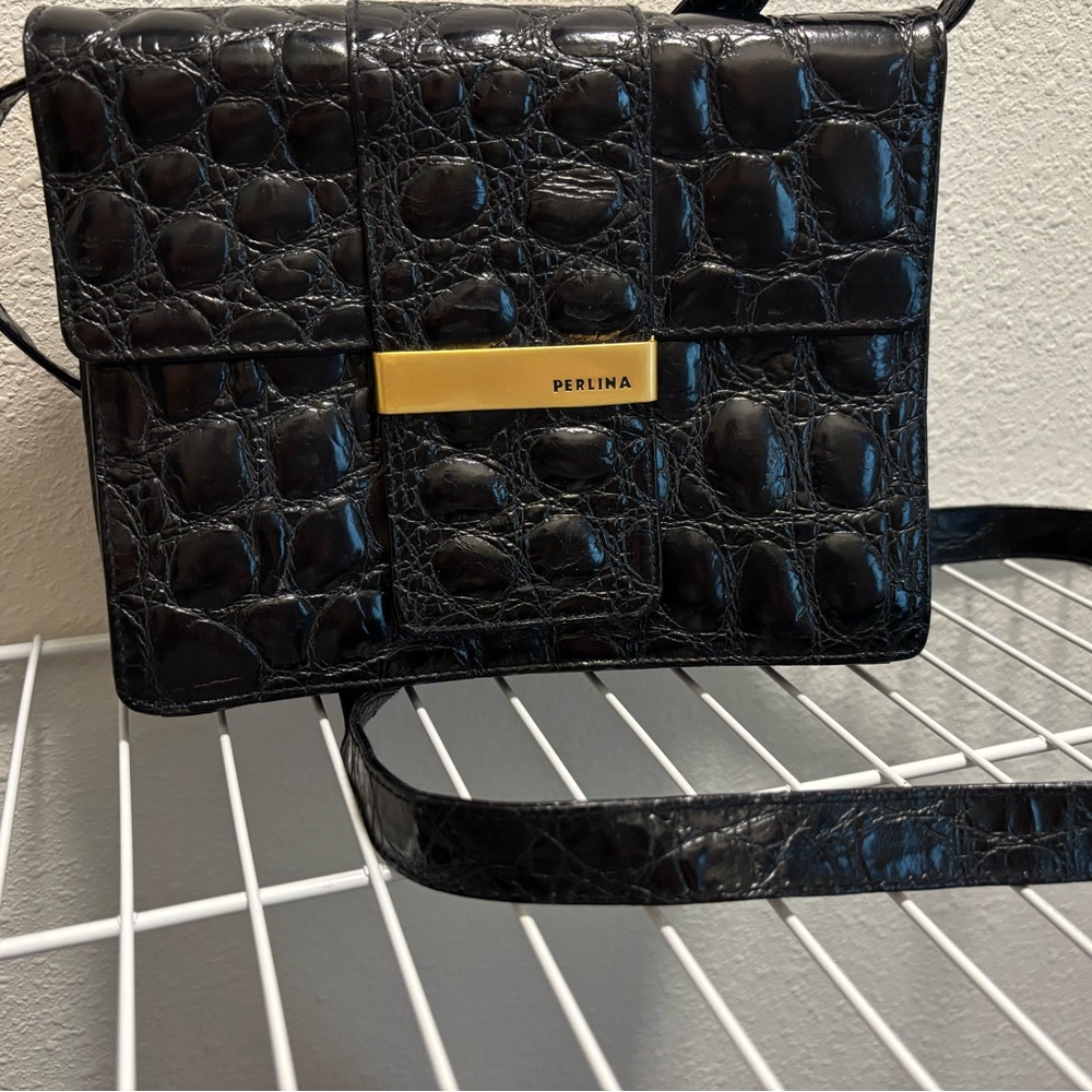 Perlina Black Crossbody Bag with Croc-Embossed Finish